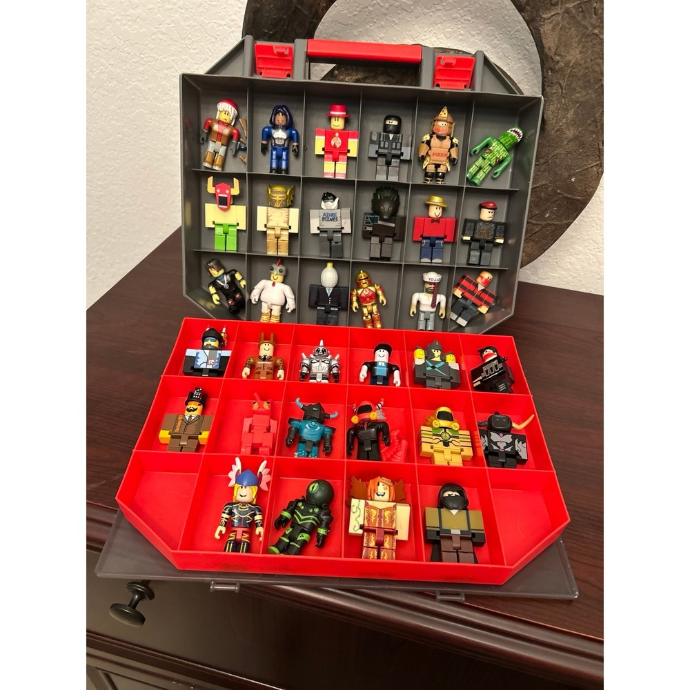 Roblox Collector's Tool Box and Carry Storage Case w/ Figures + Accessories